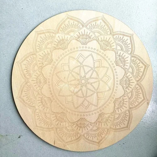 20cm Wood Round Altar Tile/Pad with viking compass
