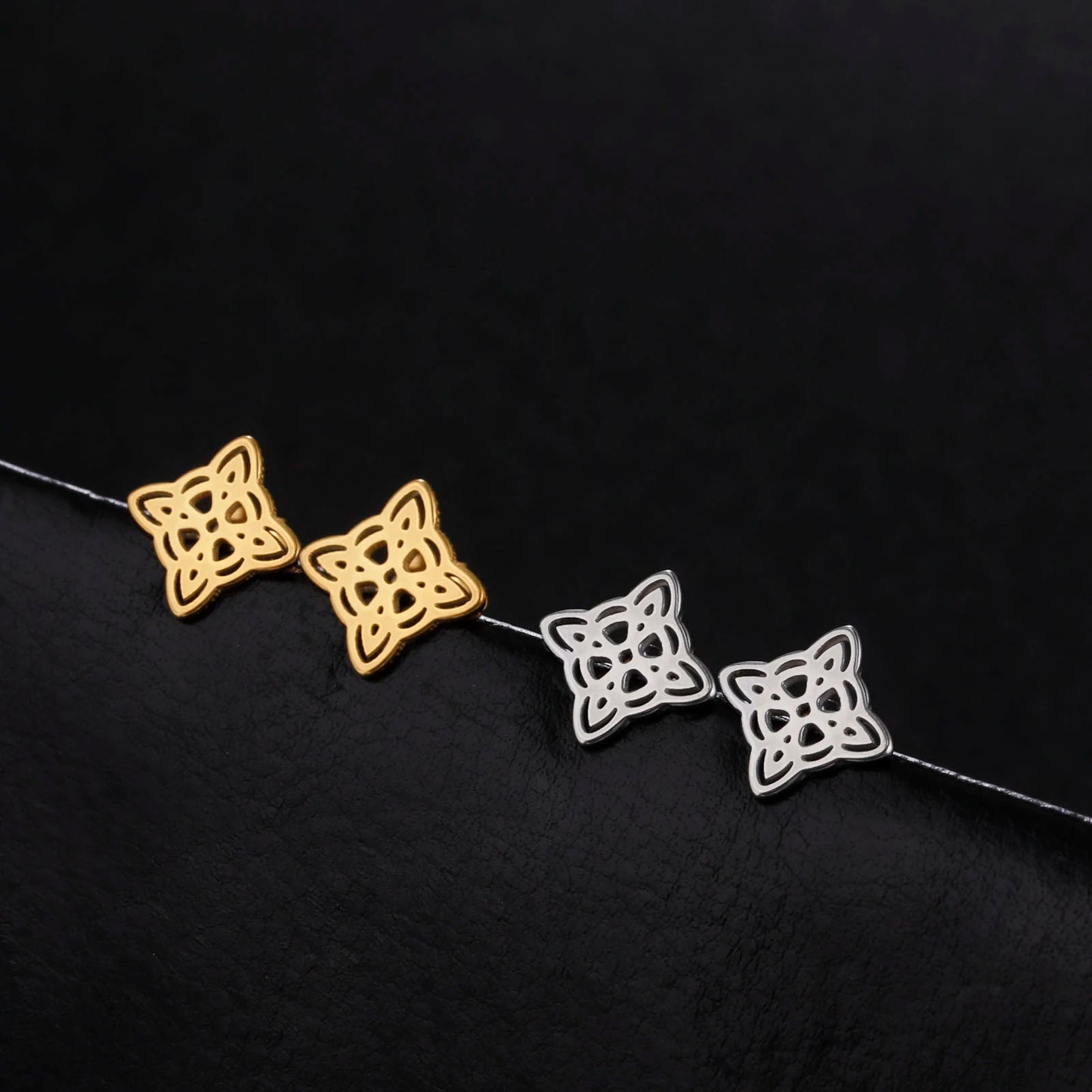 Skyrim Witch Knot Stud Earrings