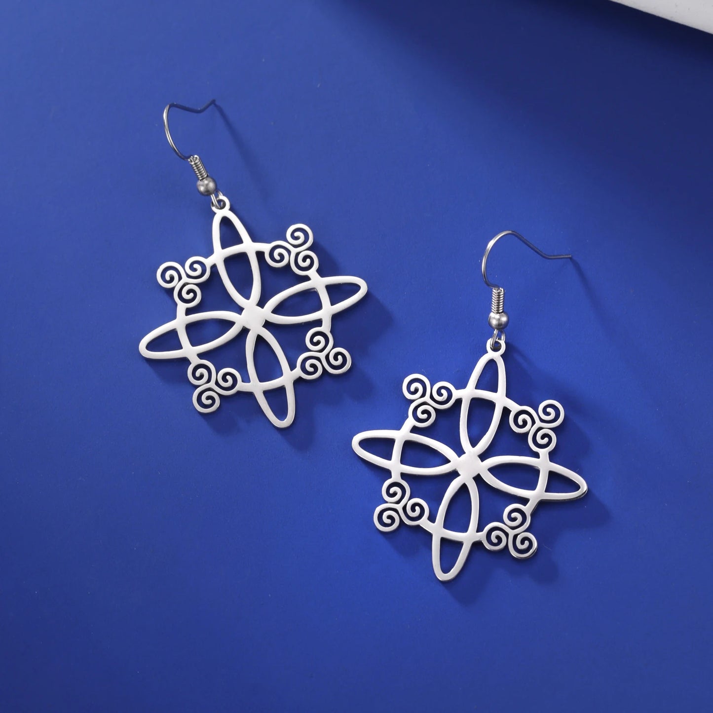 Triquetra Celtics Trinity Knot Earrings