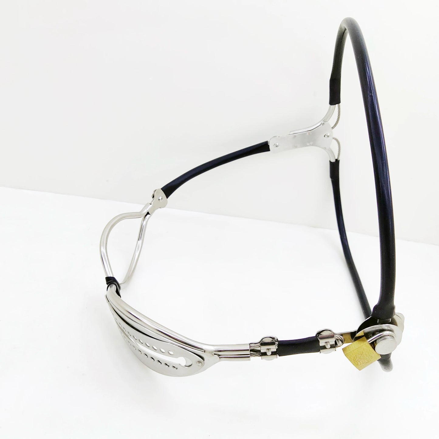 Female Chastity Belt Stainless Steel Invisible Underwear Belt Lockable Pants with Defecation Hole Underwear Bondage BDSM