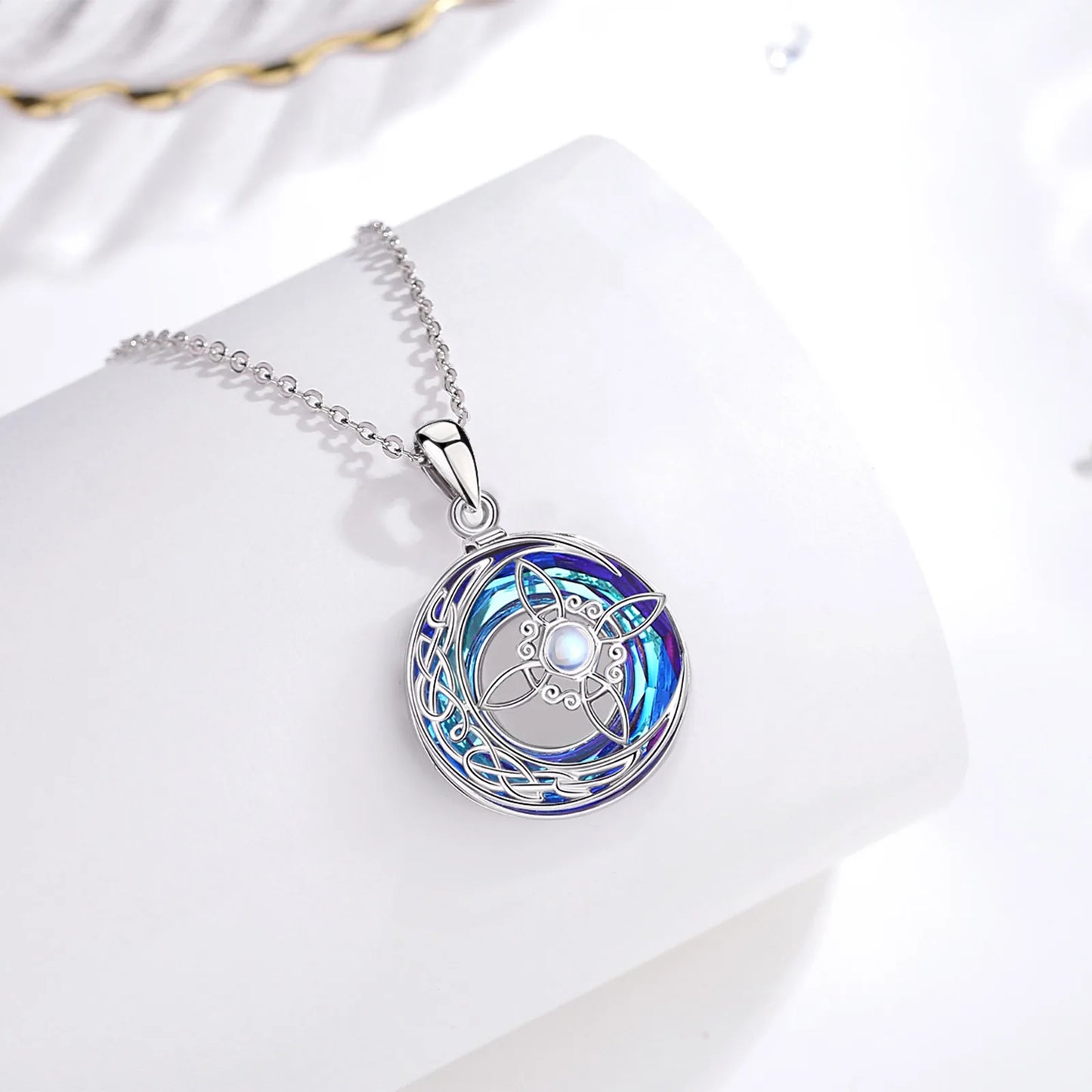 Sterling Silver Witch Knot Necklace