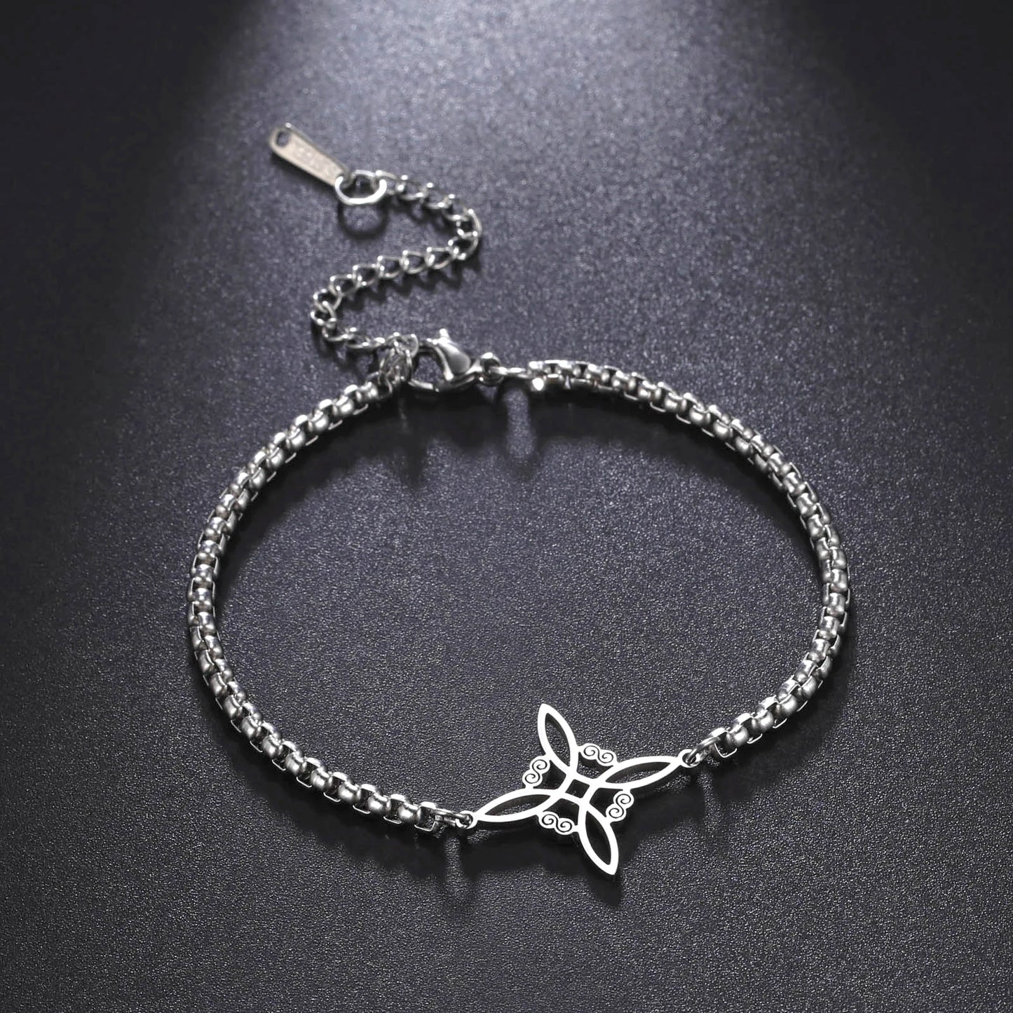 Skyrim Witch Knot Charm Bracelet