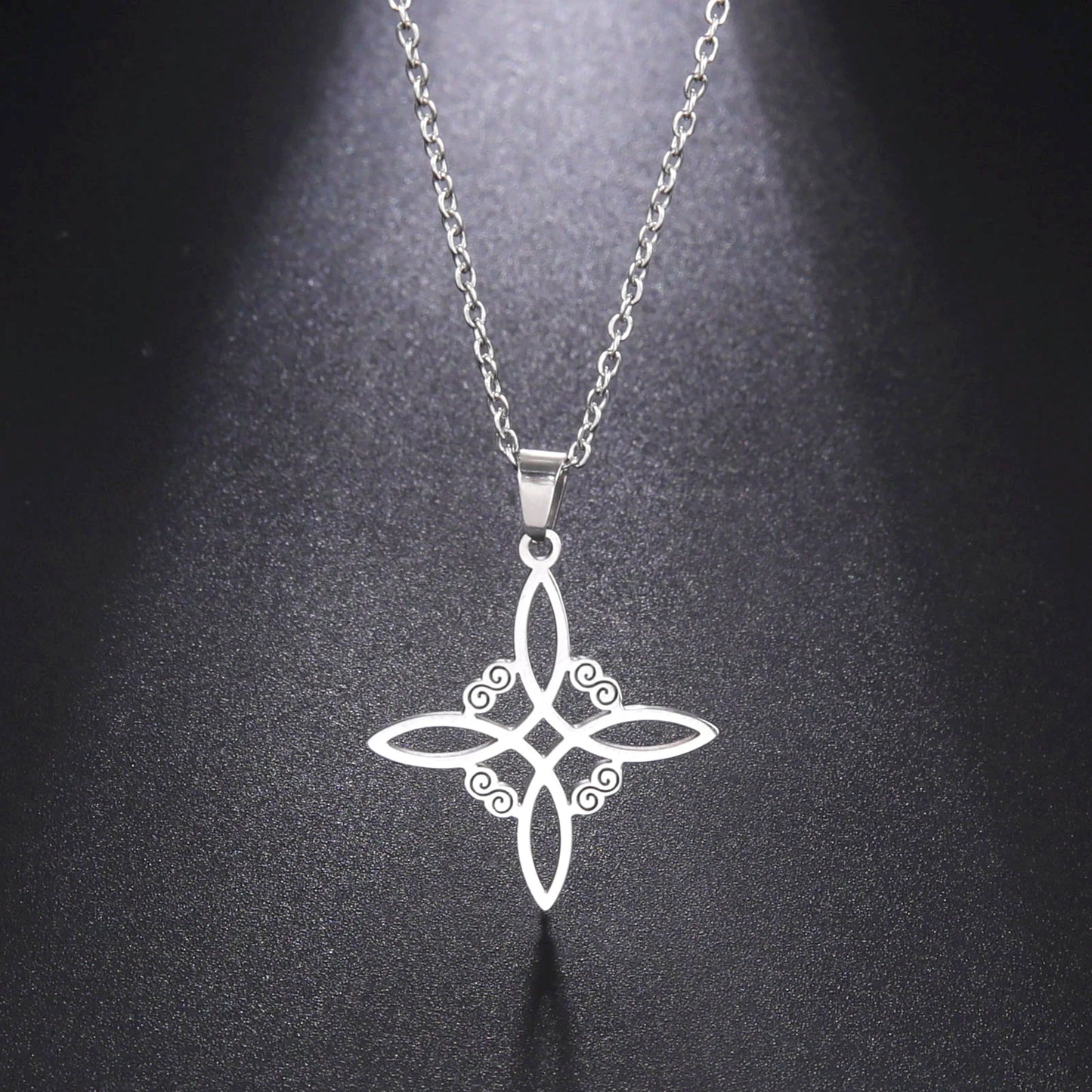 Skyrim Witch Knot Necklace