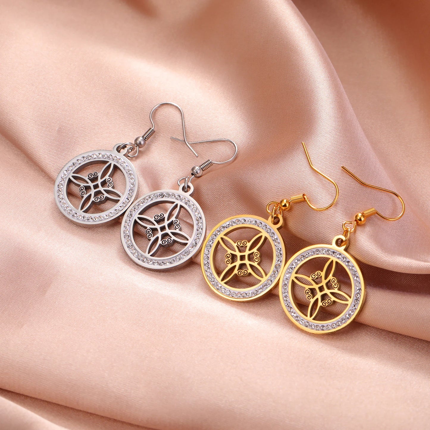 Skyrim Witch Knot Drop Earring